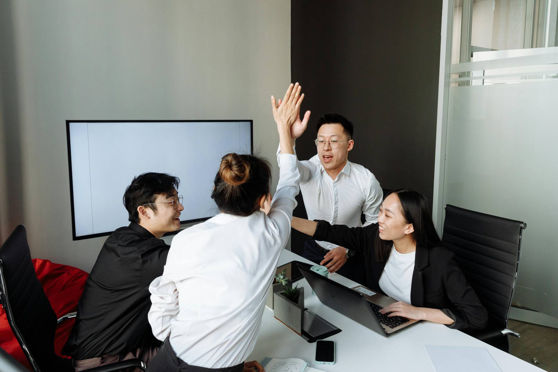Visionary Leadership: Traits Of Leaders Who Inspire Change